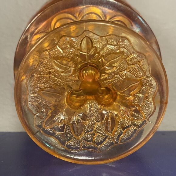 Antique Fenton Carnival Glass Berry Bowl - Picture 5 of 6